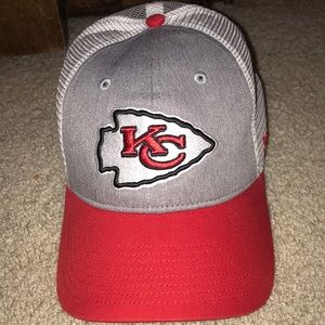 don’t like the chiefs and it was a gift